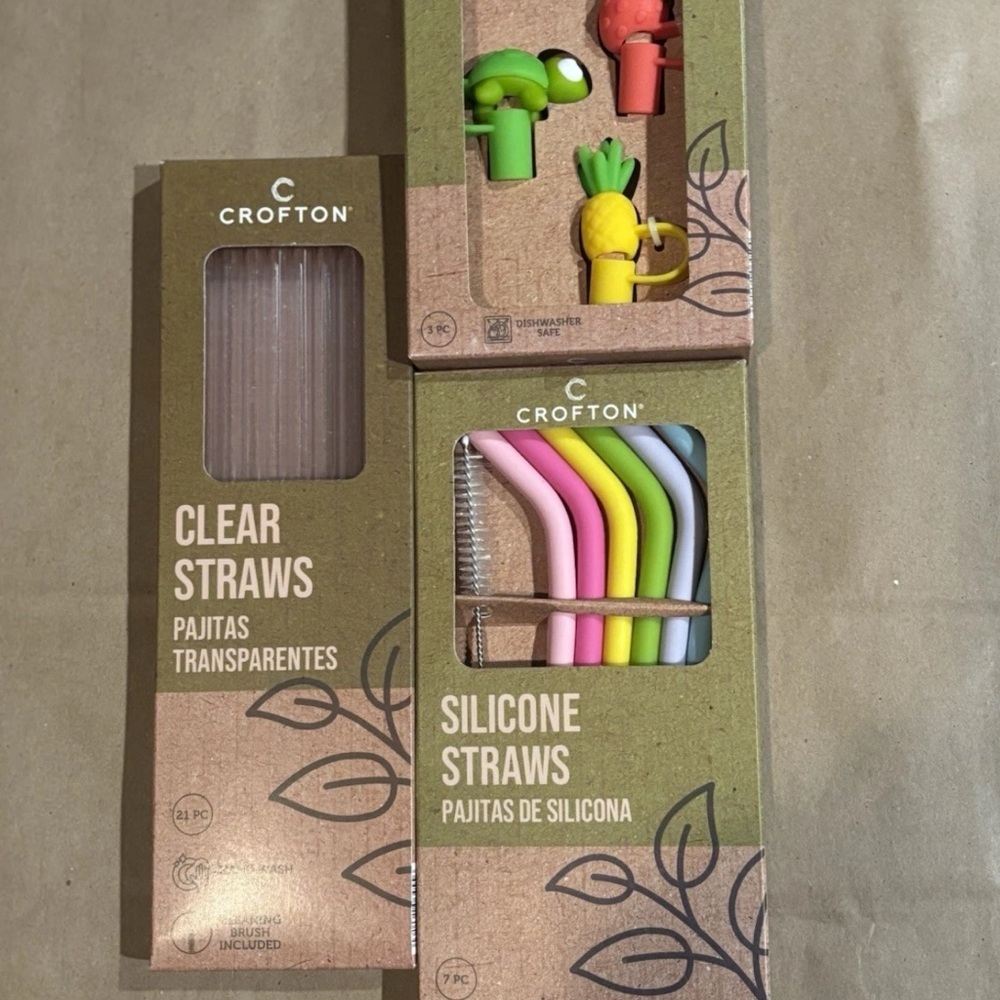 Crofton Clear and Colorful Silicone Straws with Straw Toppers / NEW packaging